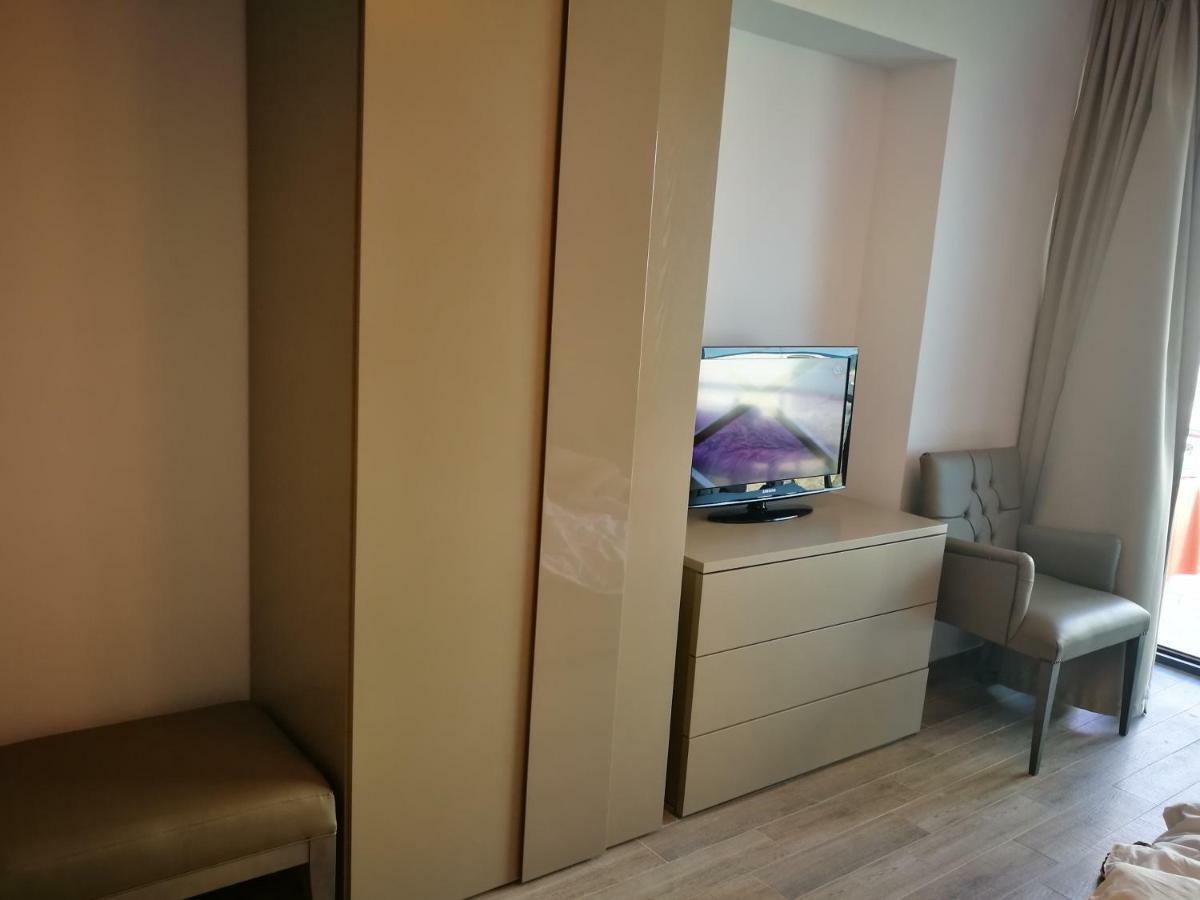 Luxury Studio 42 De Silva Мамая Екстер'єр фото